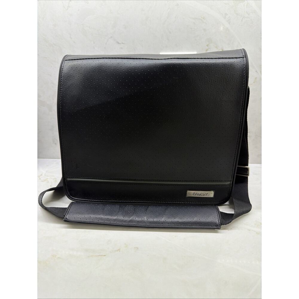 Bose SoundDock Portable Digital Music System N123 - w/bag...great cond! tested!